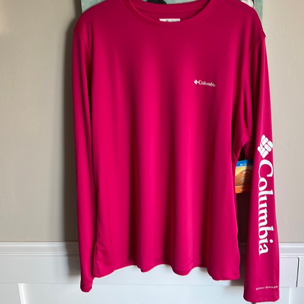⬇️COLUMBIA long sleeve shirt